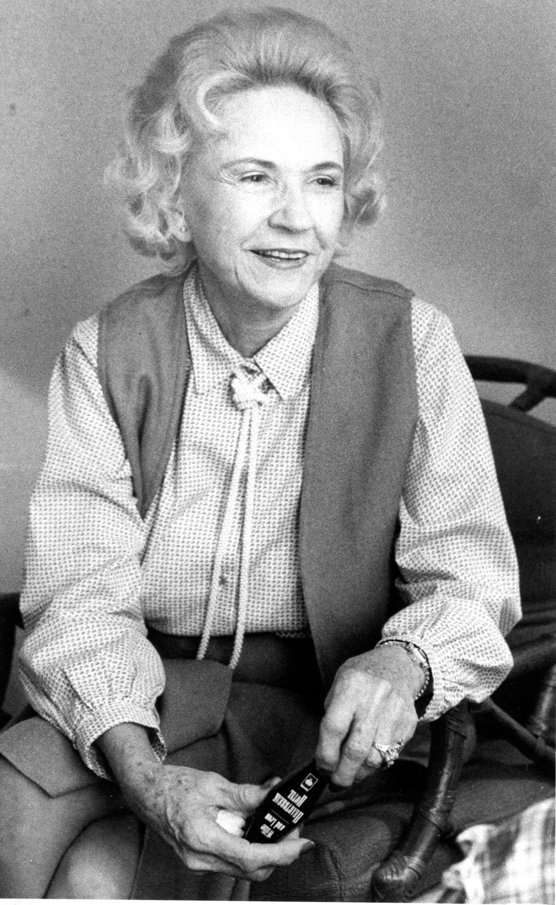 X: Mae Boren Axton